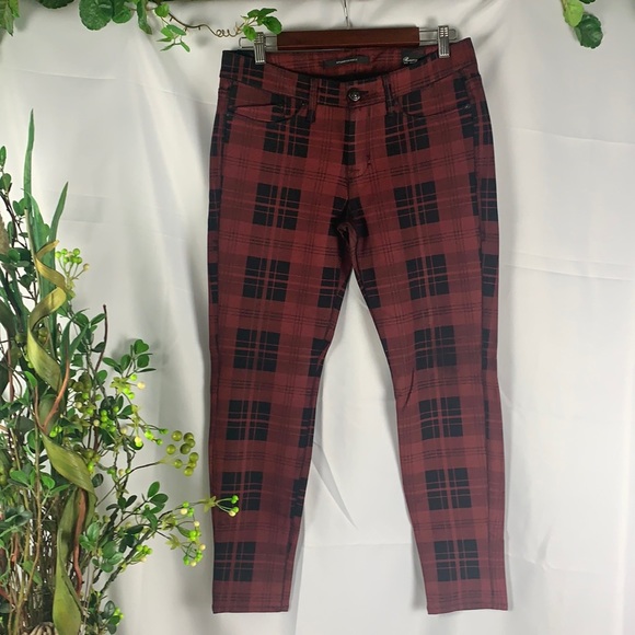 ❌TRADED❌ Dylan George Plaid Stretchy Skinny Pants - Picture 6 of 16